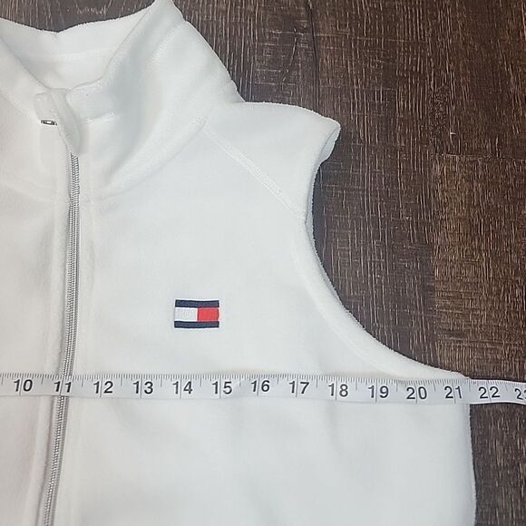 Tommy Hilfiger Sport White Fleece Vest - Picture 12 of 15